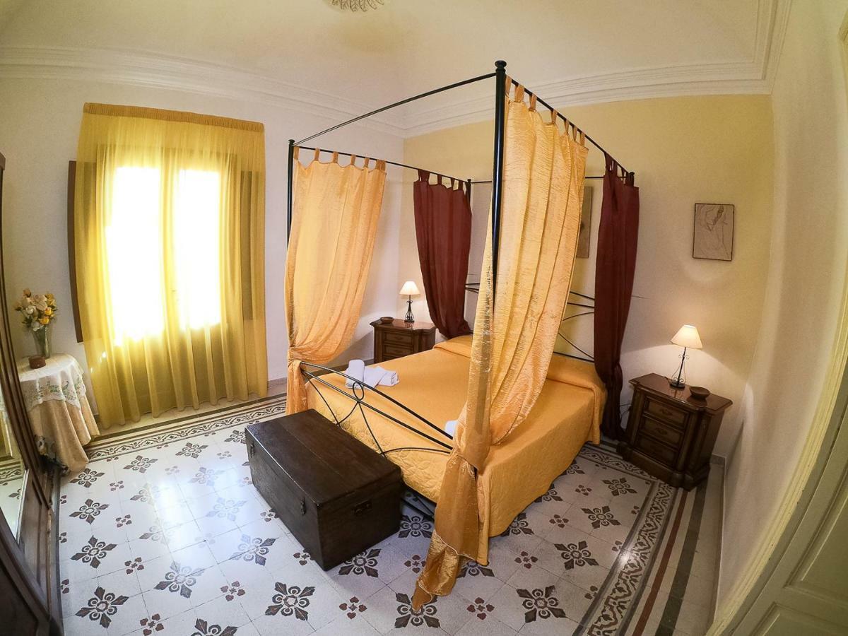 B&B Фавиньяна Экстерьер фото